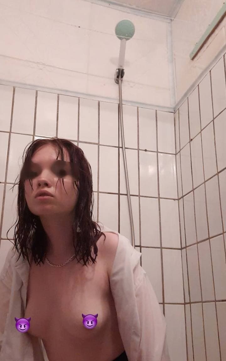 Карина привлекальеная девушка из Хрустального цена от 3000 руб