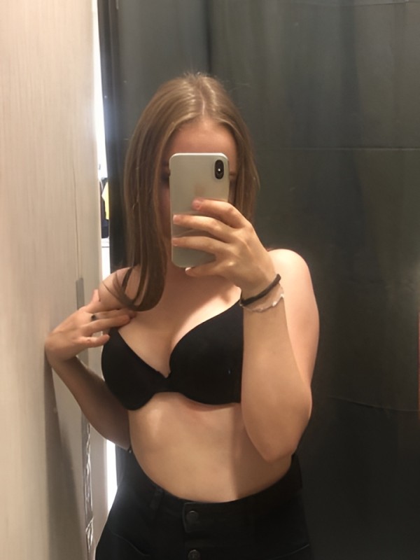 Хельга привлекательная девушка из Хрустального цена от 10000 руб