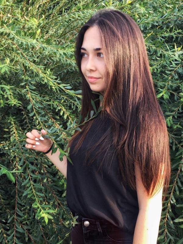 Оксана привлекательная девушка из Хрустального цена от 3000 руб