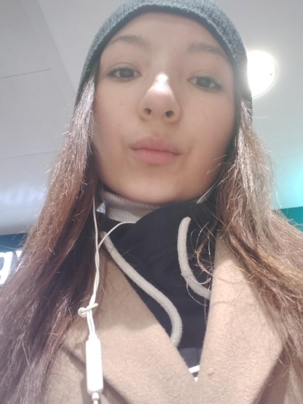 Надежда привлекательная девушка из Хрустального цена от 3000 руб