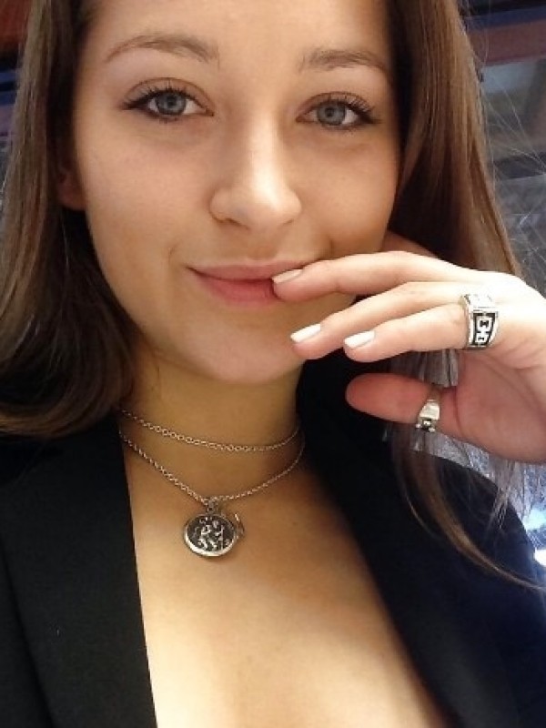 Светлана привлекательная девушка из Хрустального цена от 3500 руб