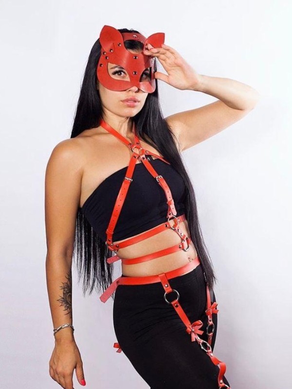 🎥 Ариша привлекательная девушка из Хрустального цена от 4000 руб