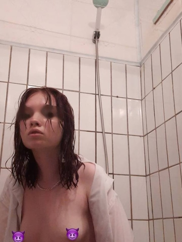 Карина привлекательная девушка из Хрустального цена от 3000 руб